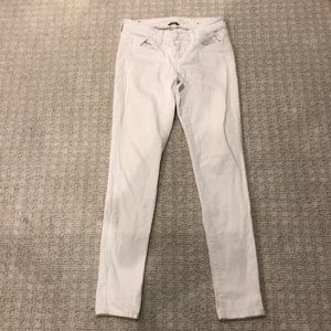 American Eagle white jeans